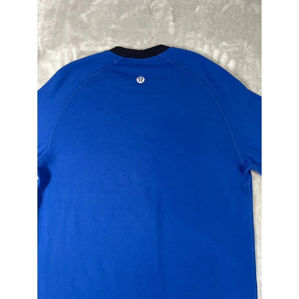 Lululemon Mens Medium Blue Running Pullover Thumbhole Long Sleeve Athletic Top